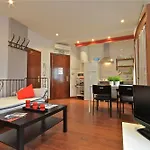 Nest Flats Paseo De Tristes Apartman